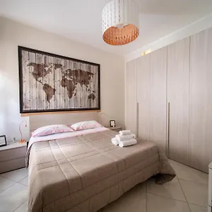 Appartamento Catanese Proverb's House - Via Giovanni P- Ground Floor, Aeroporto di Catania Fontana Rossa